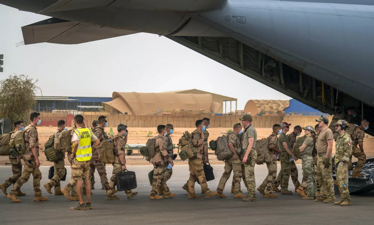 因為馬利政情不穩,法軍被迫在2021年率先撤離至尼日。