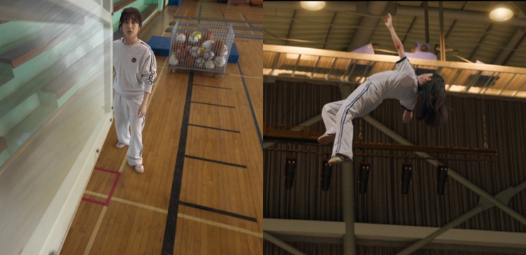 圖左是第七集的籃球架倒塌事件，圖右是第十七集張喜秀被北韓飛行者從高空丟下。( Source : Disney +)