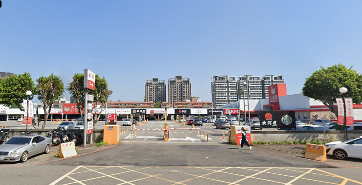 圖片來源：Google街景-新竹大潤發忠孝店