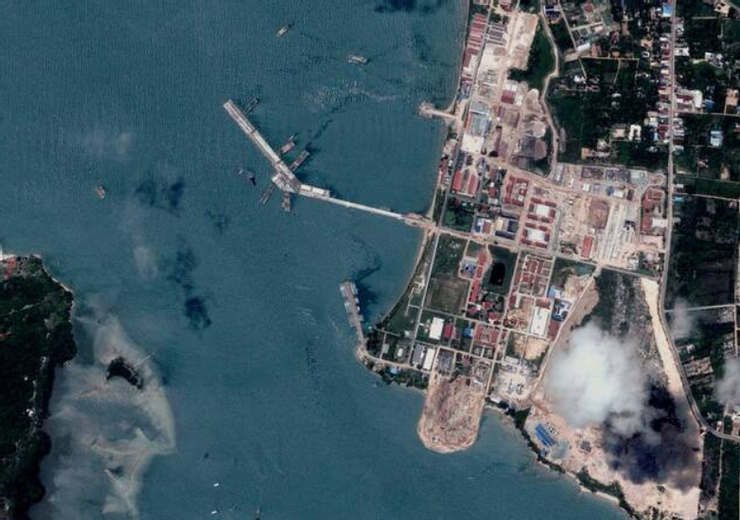 中國協助柬埔寨整建雲壤海軍基地，被視為是中國未來的海外基地之一。
