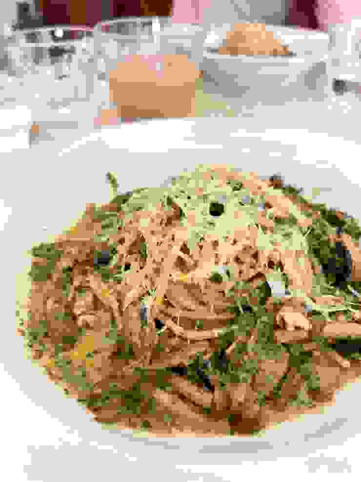N小姐推薦的素食餐廳-青醬菌菇義大利麵