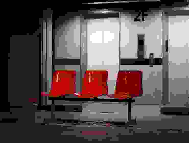 環形舞台內的老式公車椅