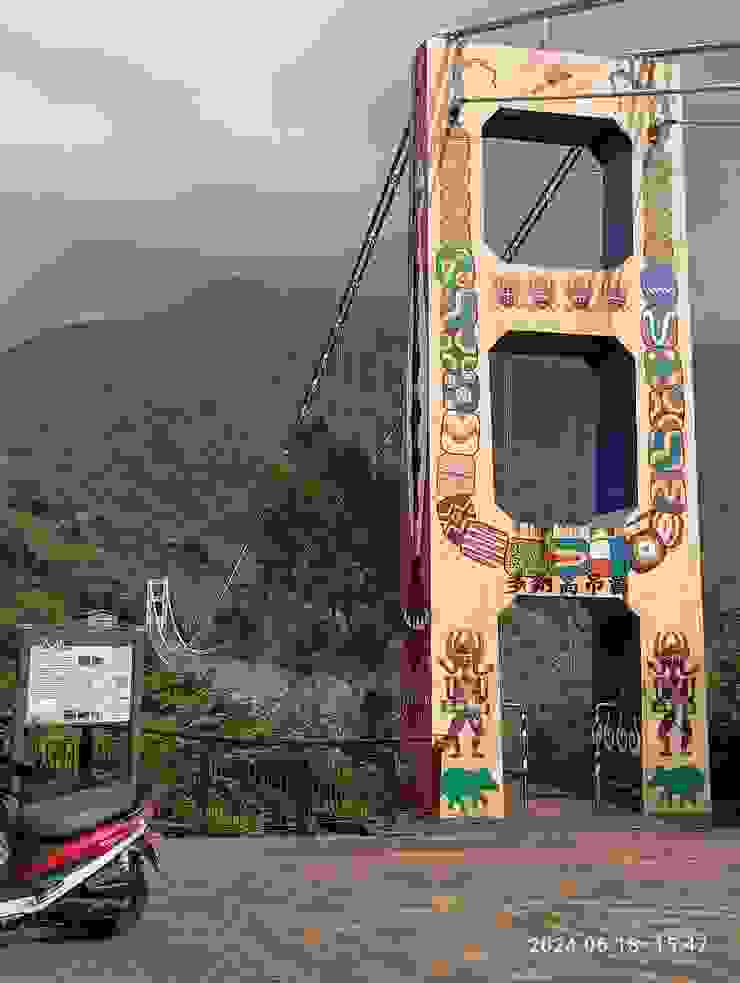 茂林國家公園的多娜吊橋，自拍攝