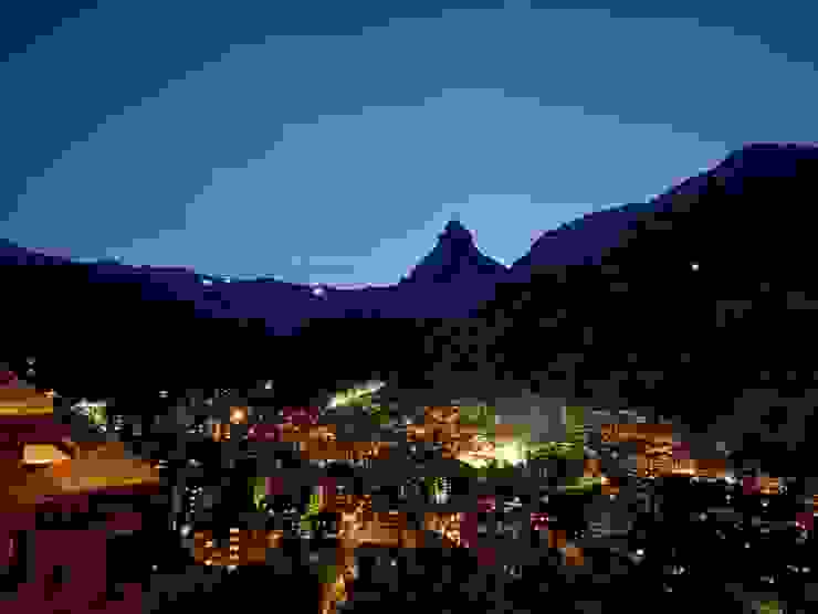 天氣晴朗時的冬季夜景(拍攝地點：Zermatt Matterhorn Viewpoint)