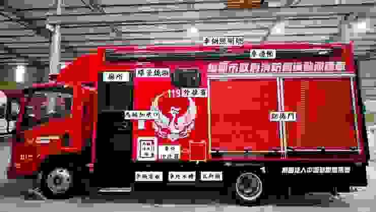 中壢慈惠堂捐了400萬建置後勤照護車。圖：消防局提供