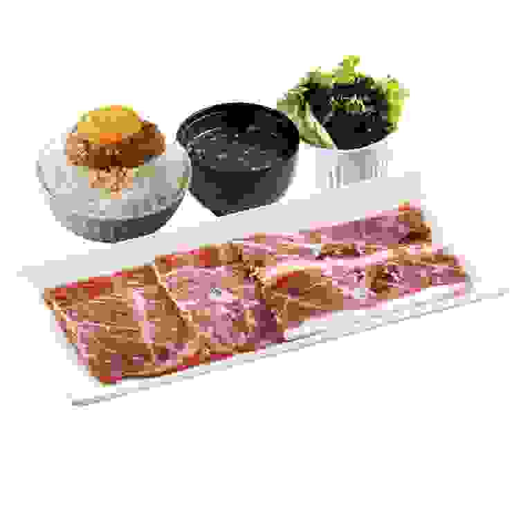 「日式牛肉漢堡」配生蛋黃及人氣「牛小排&牛板𨫡套餐」