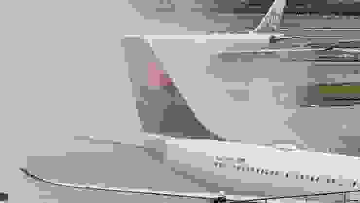 後面的華航A330是苦主等了好久才被批准滑行!