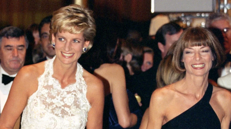 1997年在黛安娜王妃意外之前的六週，安娜還曾經與她共進午宴。