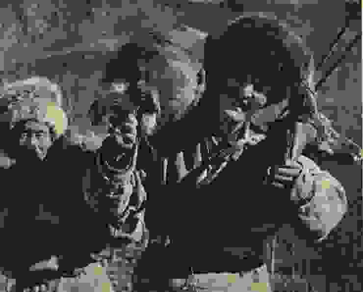 1962年甘肅裕固族冬獵。圖片來源：Wiki Commons, "1962-01 1962年 甘肅裕固族冬獵.jpg"