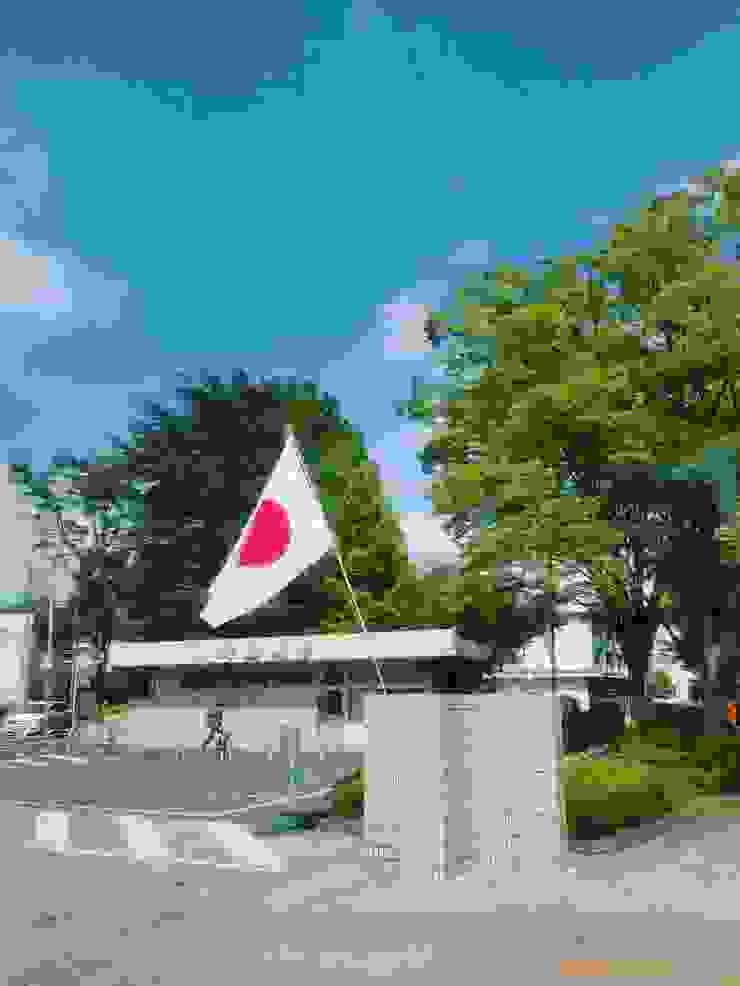 ＃埼大站前，一個剛好掛起國旗的日子