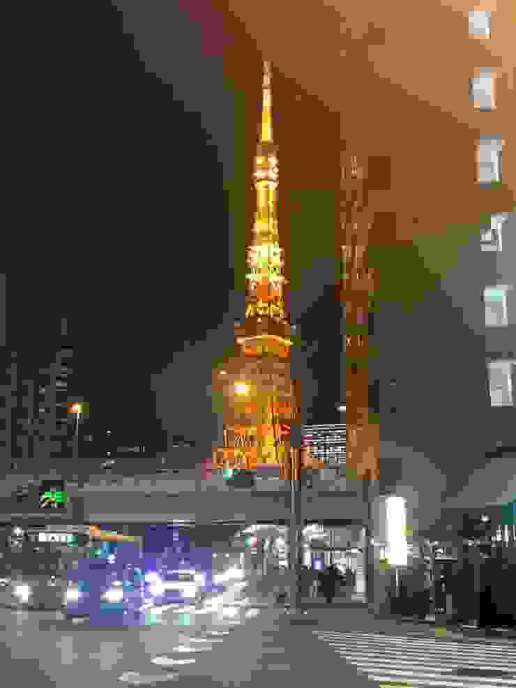 回頭一望的港區東京鐵塔