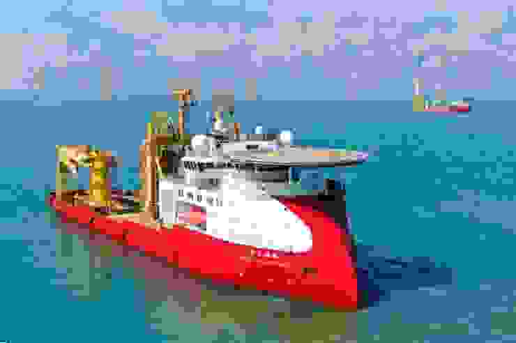 東方海威 Orient Adventurer 是東方風能斥資四十億購入的海事工程船。（圖片來源：宏華營造官網）