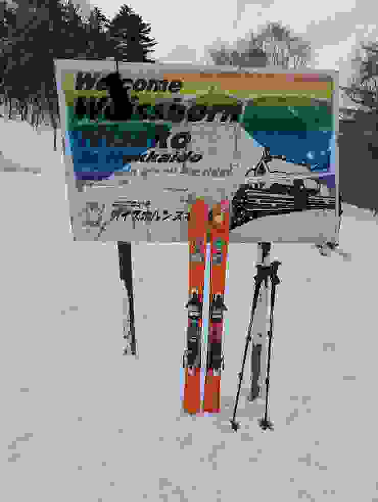 Weisshorn 當天去天氣很差，山上風超大。又是第一次bc滑雪，換裝備吃足了苦頭