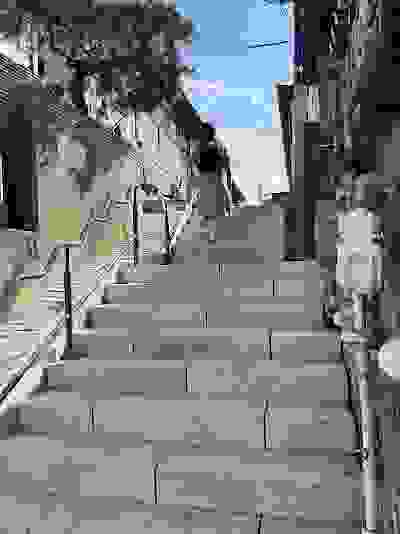 三清洞石階路，連接三清洞和北村，是一個超長的樓梯。