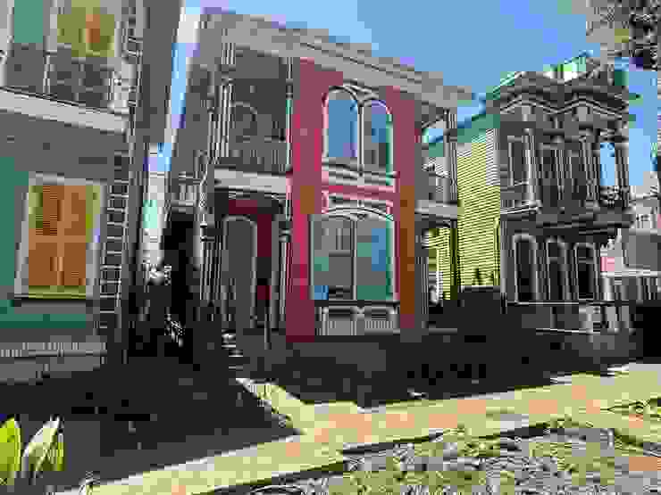 這座城市隨處可見的彩色房子 (這是我最喜歡的一棟)