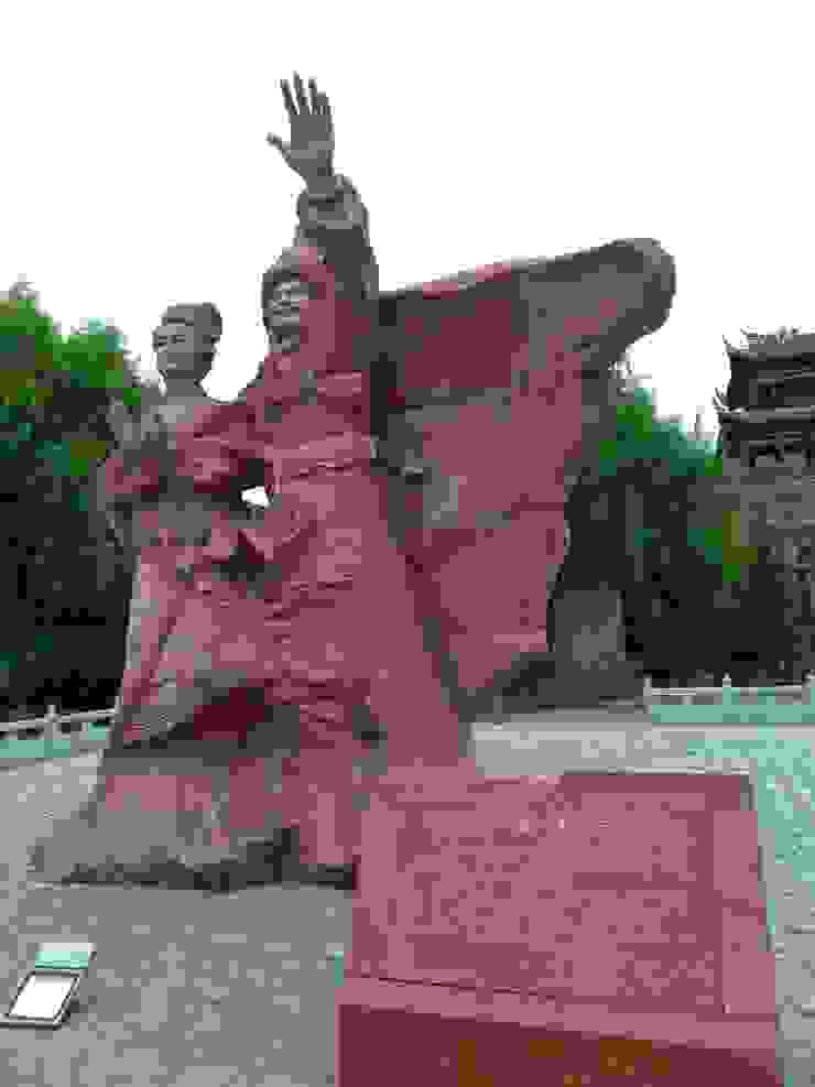 松贊干布與文成公主雕像