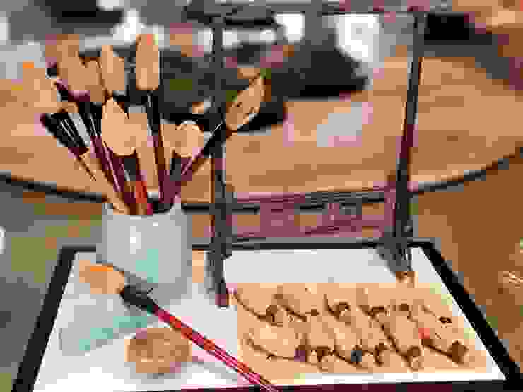 ▲常州東坡宴將東坡餅注入文創元素，以毛筆造型設計，取名「子瞻酥」。（攝影／水靜葳環遊世界366天）