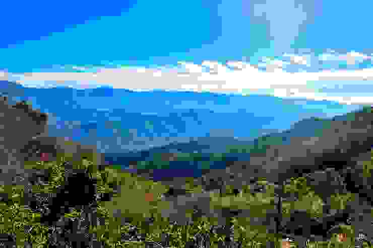 推開門聖稜線的嫵媚盡收眼底！這是云上山前庭的視野。