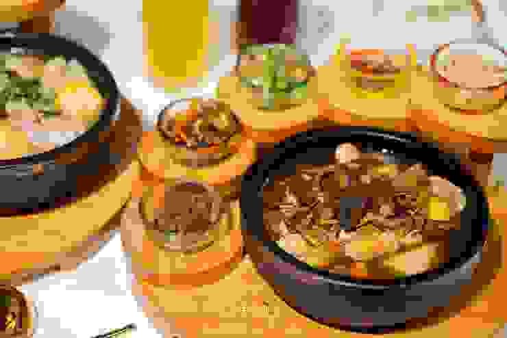 【秘藏石鍋料理台中站前秀泰店】爆料極品菌菇煲雞，台中東區火鍋
