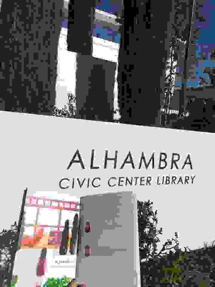 發生在Alhambra Civic Center library 的故事