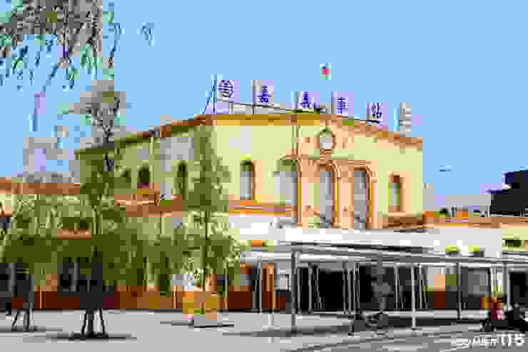 由宇敷赳夫設計的嘉義車站是1930年代典型的裝飾主義建築
