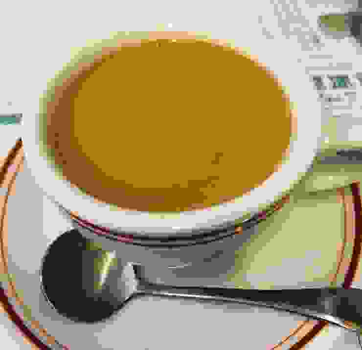 港式奶茶，又稱為「絲襪奶茶」。