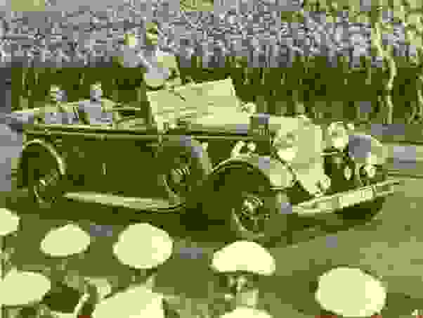 希特勒和他的梅赛德斯-奔驰770