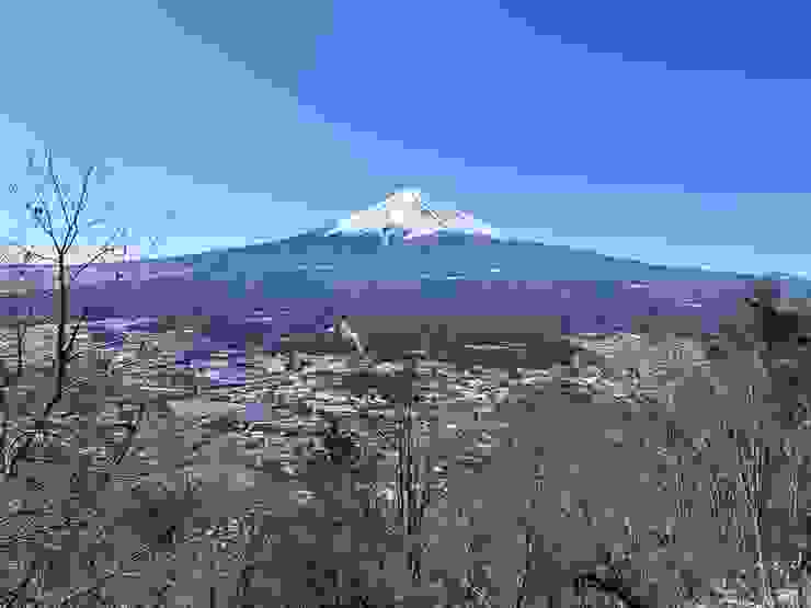 今年的日本之旅，很幸運看到超美的富士山🗻