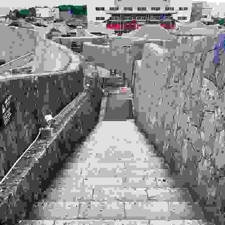 首里城的石疊道與城牆