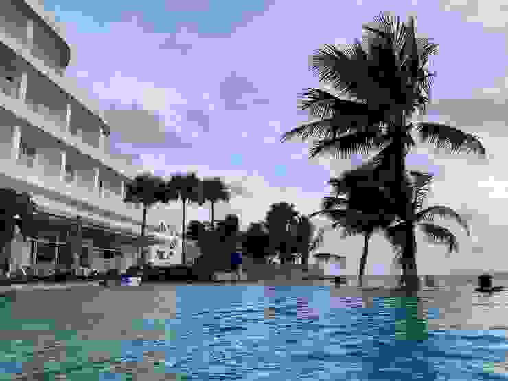 飯店的泳池1