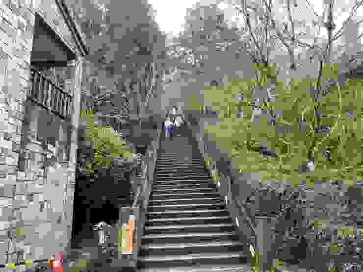 太平山莊的中央階梯