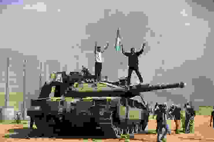 哈瑪斯武裝人員攻入以色列 (圖片來源:美聯社)