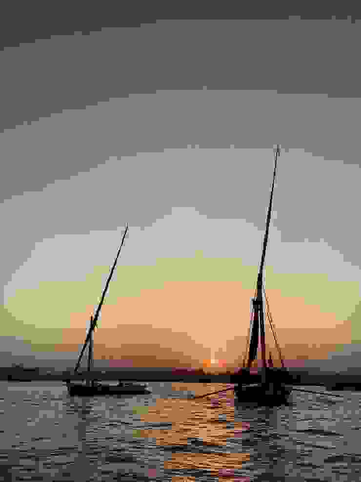 在尼羅河搭三桅風帆看日落
