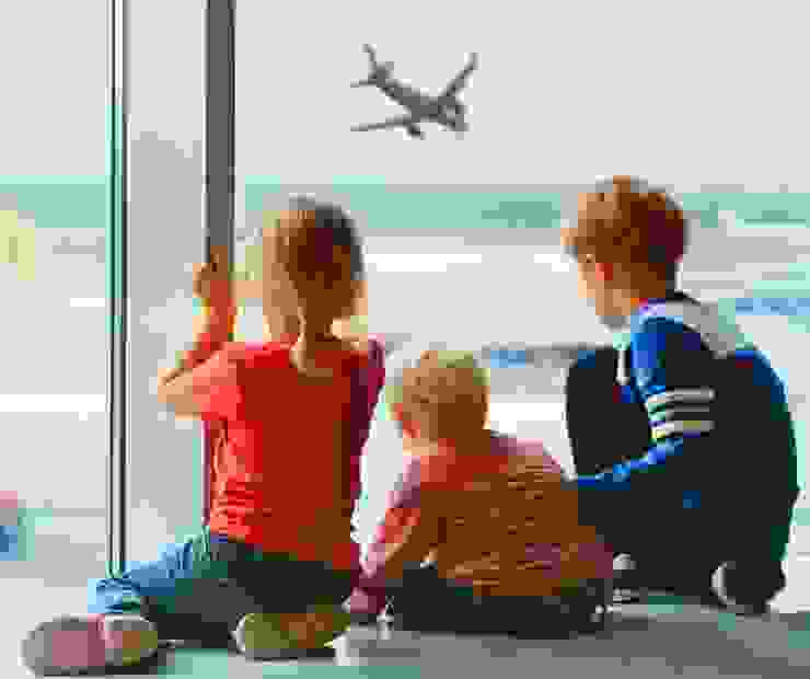 第一次搭飛機對孩子來講是難得的體驗