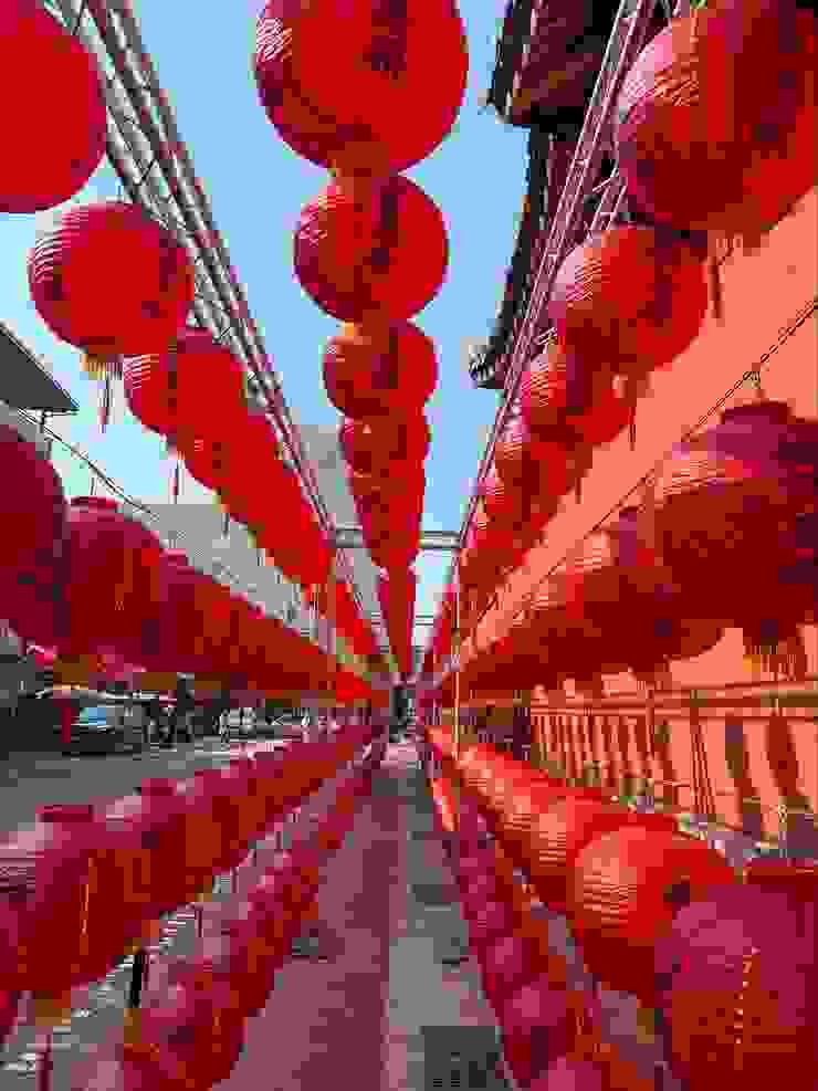 台灣祀典武廟旁的紅燈籠。(攝：抱城，2024/2/25。)