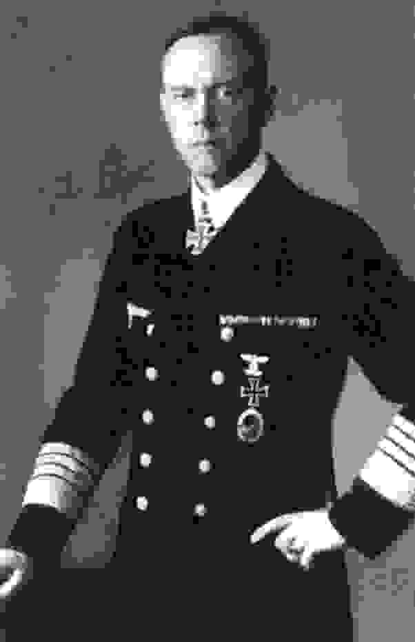 刚瑟·吕特晏斯海军上将