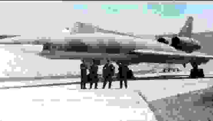 伊拉克的圖22超音速轟炸機教練型，序列號1116。開戰時伊拉克作為圖22僅有的三個用戶之一，共引進12架轟炸型和2架教練型。