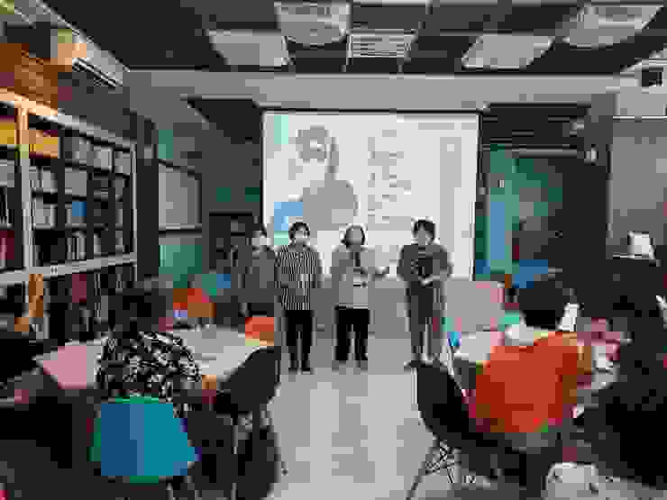 各組樂齡學員們和大家分享他們想像編寫的"顏色故事"