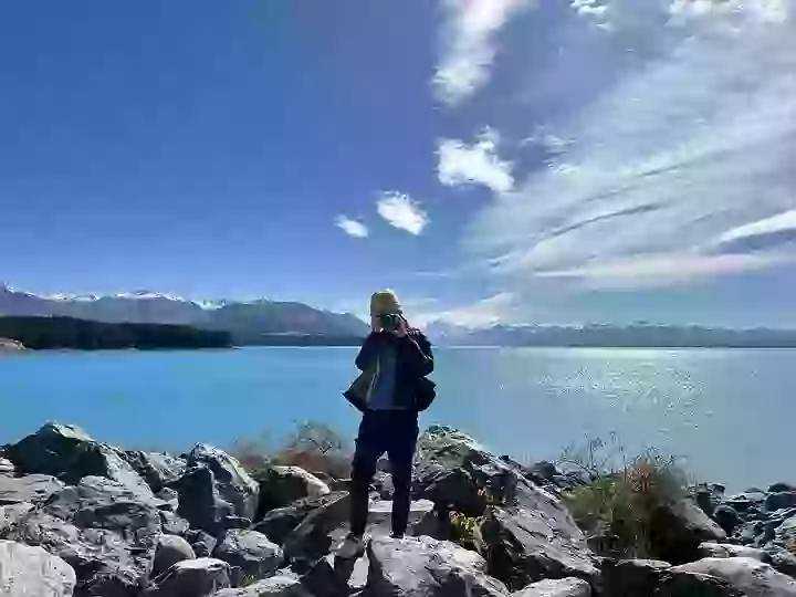 於Mt Cook Alpine Salmon Shop拍攝Lake Pukaki