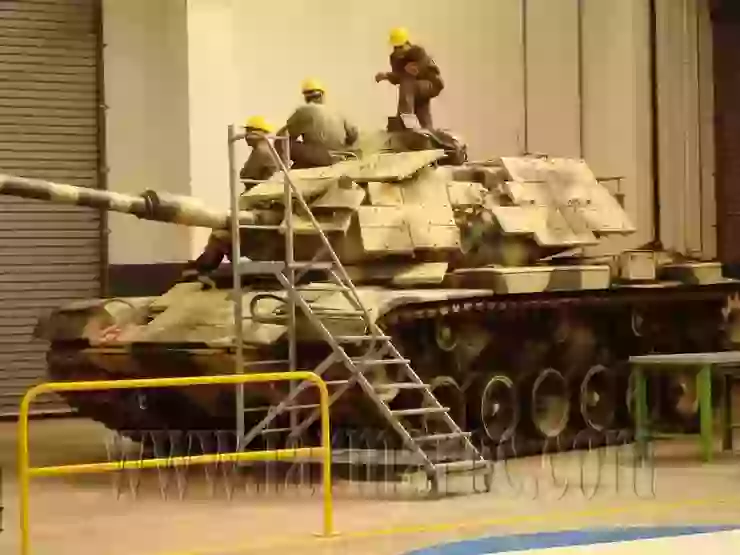 摩洛哥的M60主力戰車正在進行升級改裝，可以看到安裝了新型的反應裝甲。