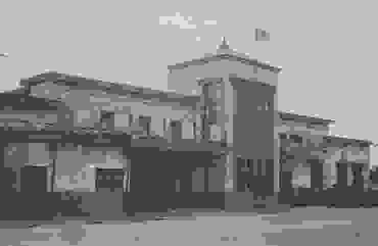 二次大戰後初期的東花蓮港站，照片中可見已更名為花蓮港車站(資料來源：國家文化記憶庫)