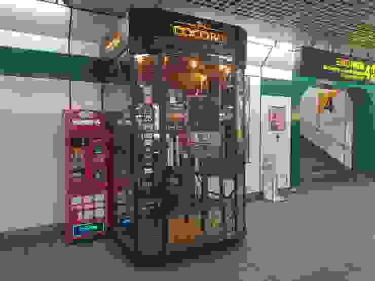 公館捷運站的cocobar個人KTV機，附帶兌幣機