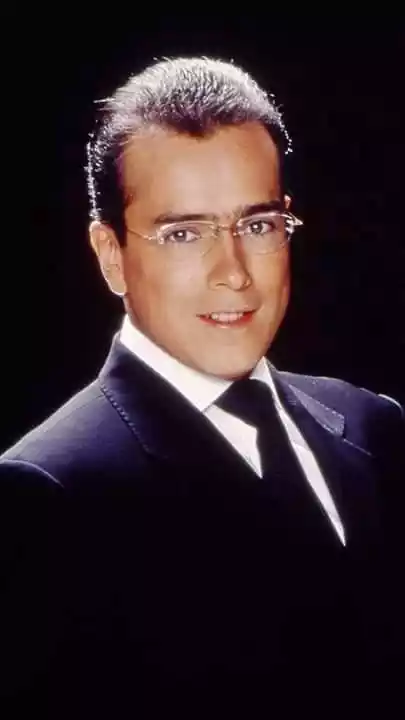 男主角阿曼多/Jorge Enrique Abello飾。