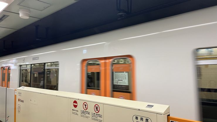 從新札幌站換地鐵，也是進入札幌市區的選項。