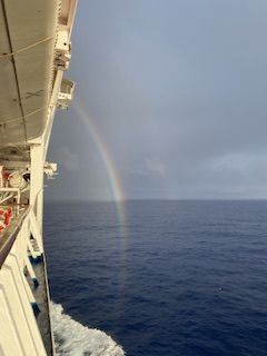 海上的彩虹