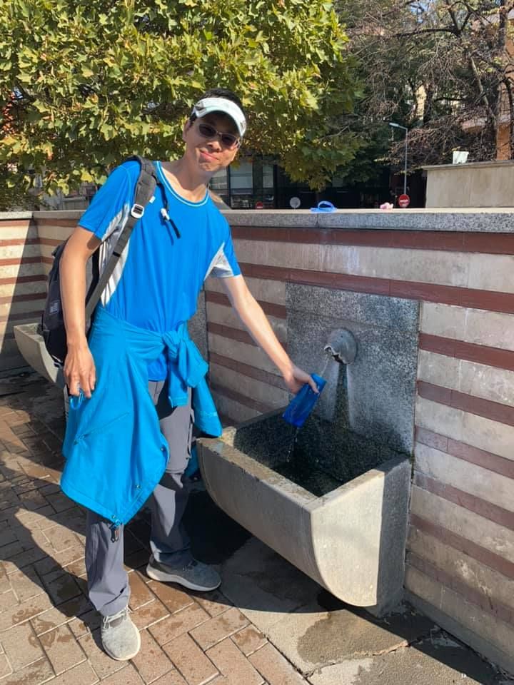 300天環遊世界:保加利亞-普羅夫迪夫、蘇菲亞 天然溫泉水,保國人都會從家裡帶桶子來裝