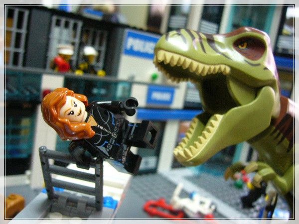 黑寡婦:看我的飛身閃避!