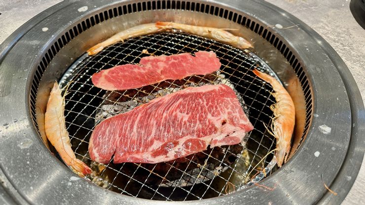 【台中 美食】肉次方燒肉放題-王品集團旗下品牌,牛雞豬海鮮吃 zoomable