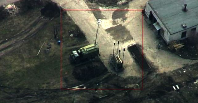 2016年被拍到出現在頓巴斯的R-330Zh居民電戰系統,R-330Zh居民於2008年服役,是一套結合干擾與信號情報蒐集能力的電戰設備,主要負責偵蒐衛星通訊、導航設備與蜂巢網路來向與內容並在需要時加以干擾,其訊號截收頻率範圍在100-2000MHz之間,涵蓋多數通訊鏈路與衛星導航設備頻率範圍;而干擾方面可對800-1900MHz的頻段範圍內實施干擾。對地面無線電實施干擾的有效距離約20-25公里,對機載通訊設備的干擾距離則有50公里以上。全向探測訊號時每秒掃描頻率範圍不少於800MHz,對訊號進行測向時每秒掃描頻率範圍不少於400MHz,測向誤差不超過3度,可同時發射的干擾訊號數量最多12個