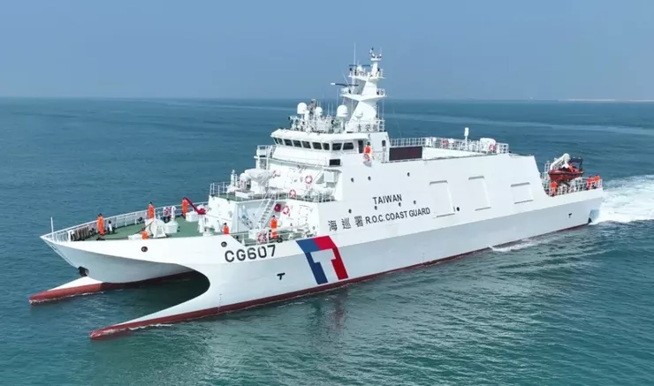 海巡署的六百噸級巡護艦,在許多地方採用商規設計,造價較為便宜。